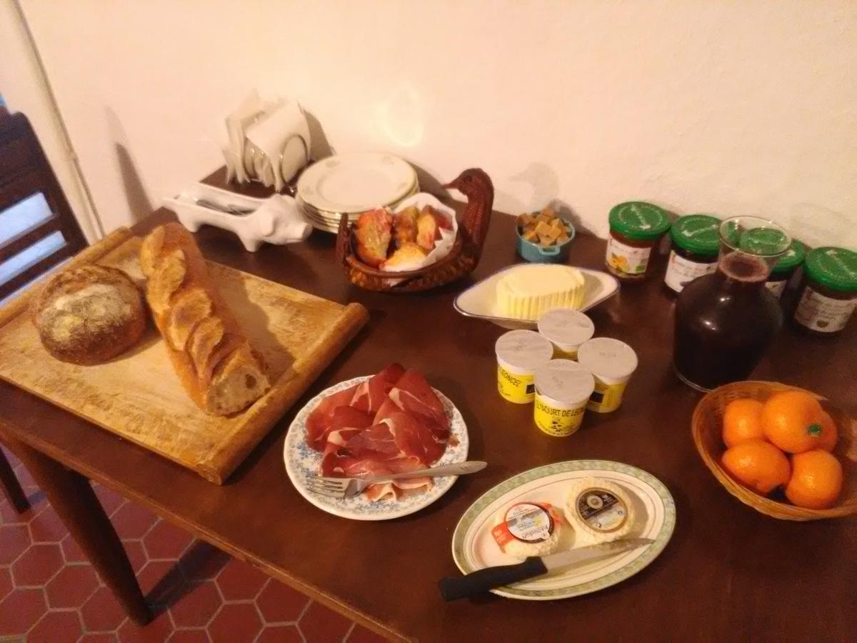 Le Vin De L'Ete Bed and Breakfast Ponet-et-Saint-Auban Eksteriør billede
